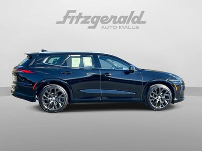 2025 Toyota Crown Signia XLE