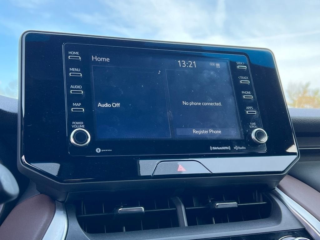 2022 Toyota Venza LE