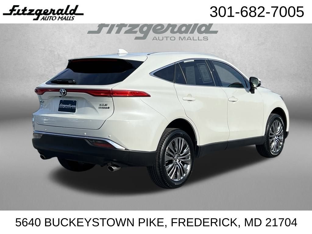 2022 Toyota Venza LE