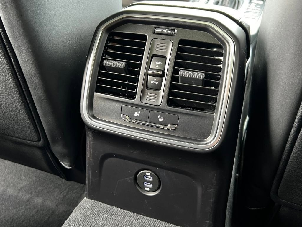 2020 Porsche Macan 4DR AWD