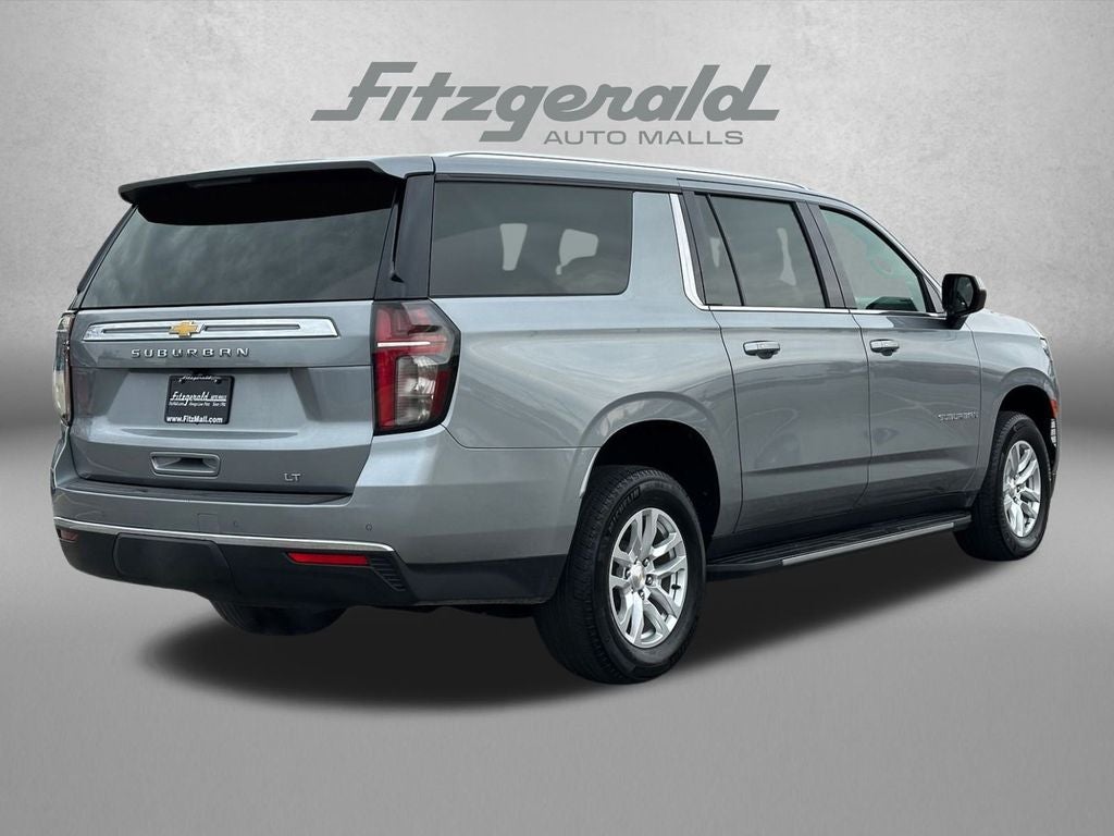 2024 Chevrolet Suburban LT