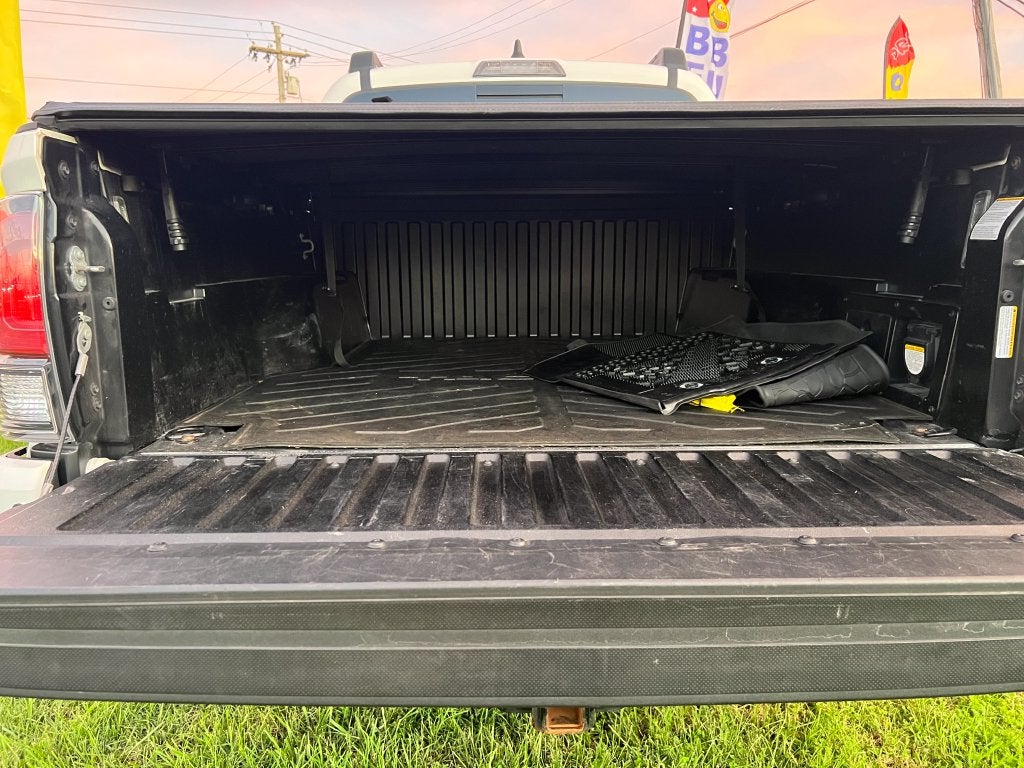 2022 Toyota Tacoma TRD Pro V6