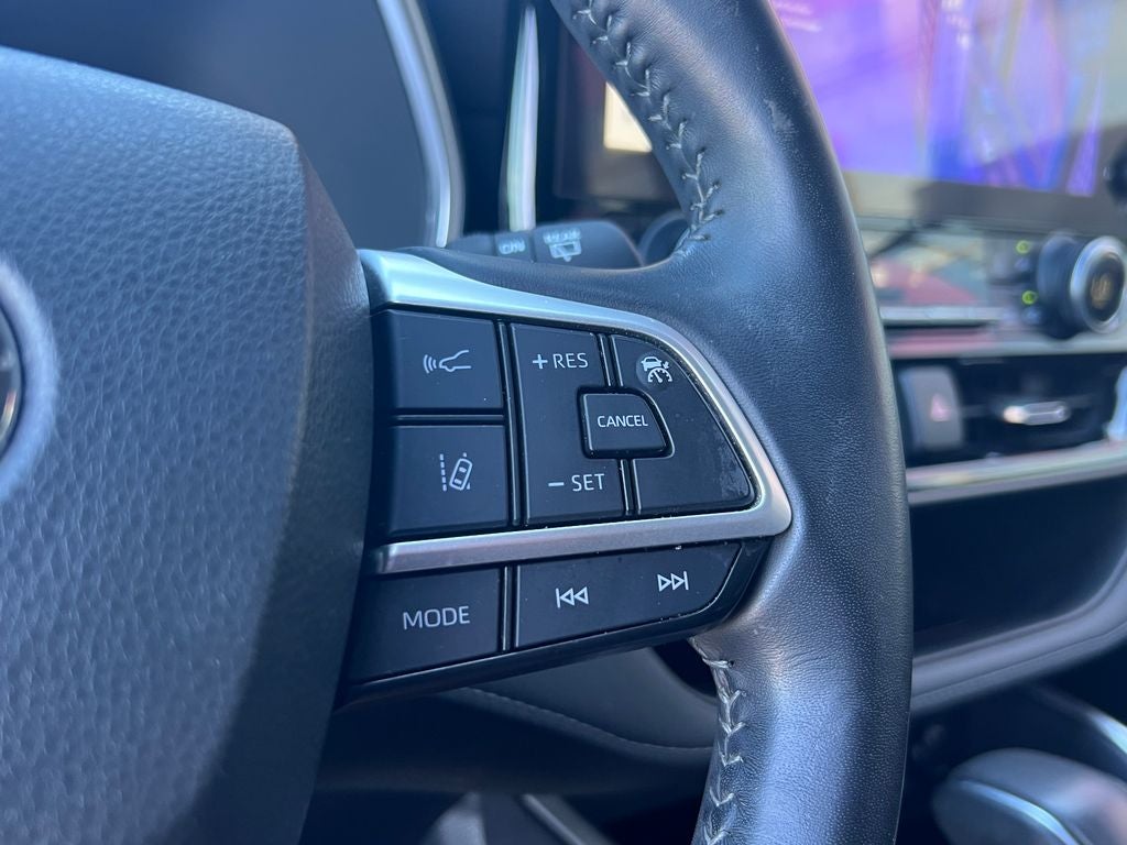 2023 TOYOTA TRU HIGHLANDER Base