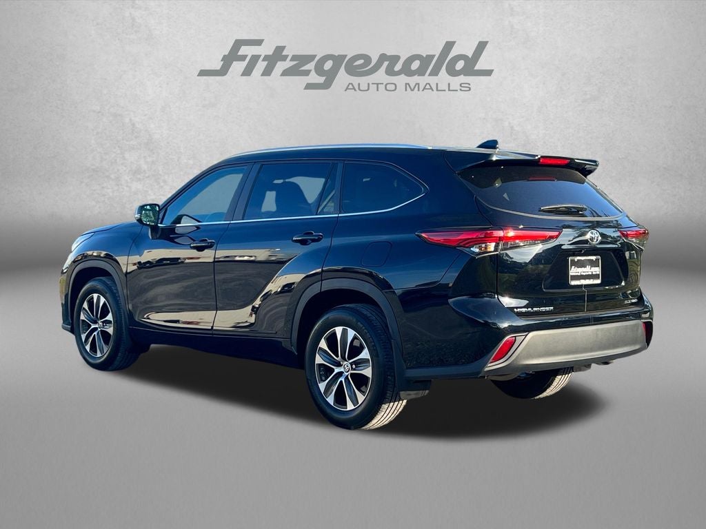 2023 TOYOTA TRU HIGHLANDER Base