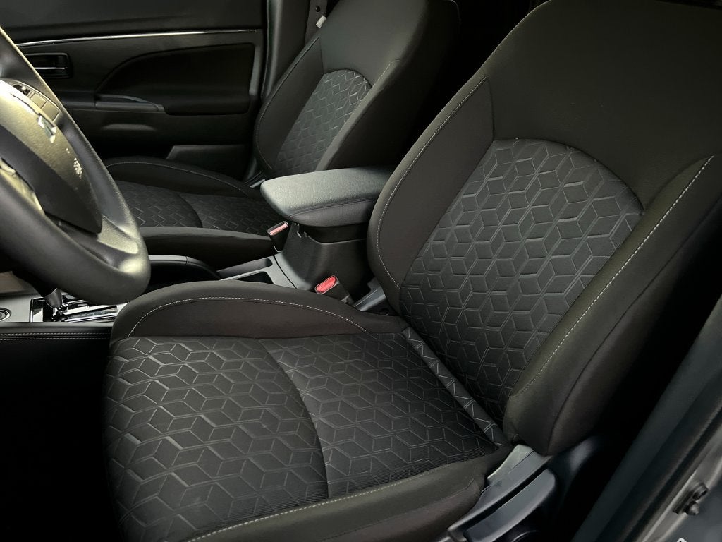 2025 Mitsubishi Outlander Sport 2.0 ES