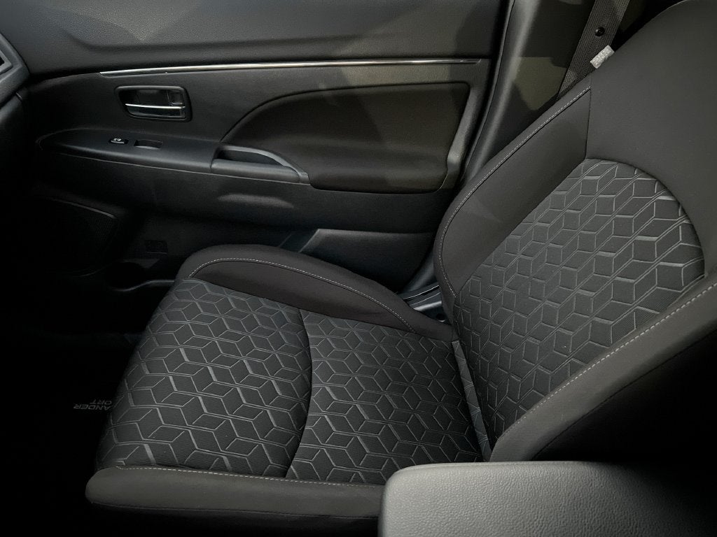 2025 Mitsubishi Outlander Sport 2.0 ES