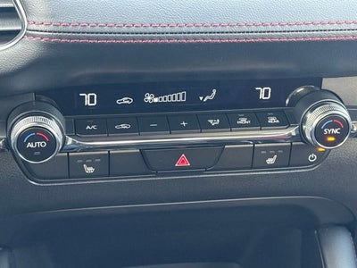 2026 Mazda Mazda3 Sedan 2.5 S Carbon Edition AWD