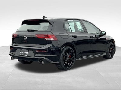 2024 Volkswagen Golf GTI 380 SE